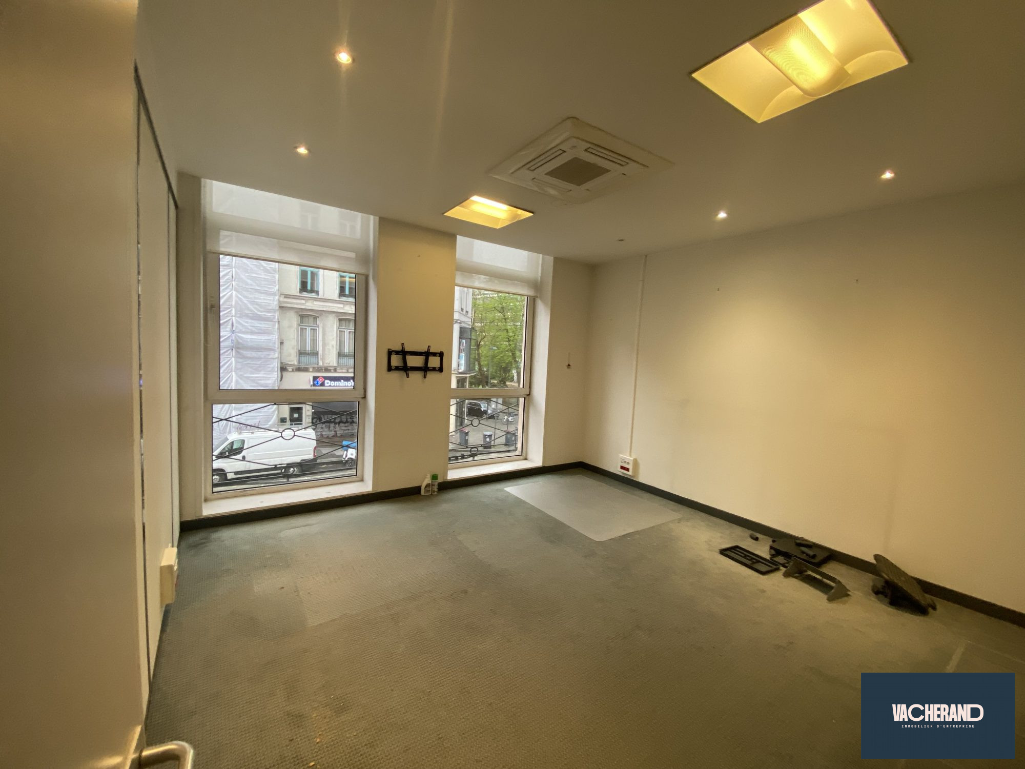 Location Locaux commerciaux 130m² Lille 3