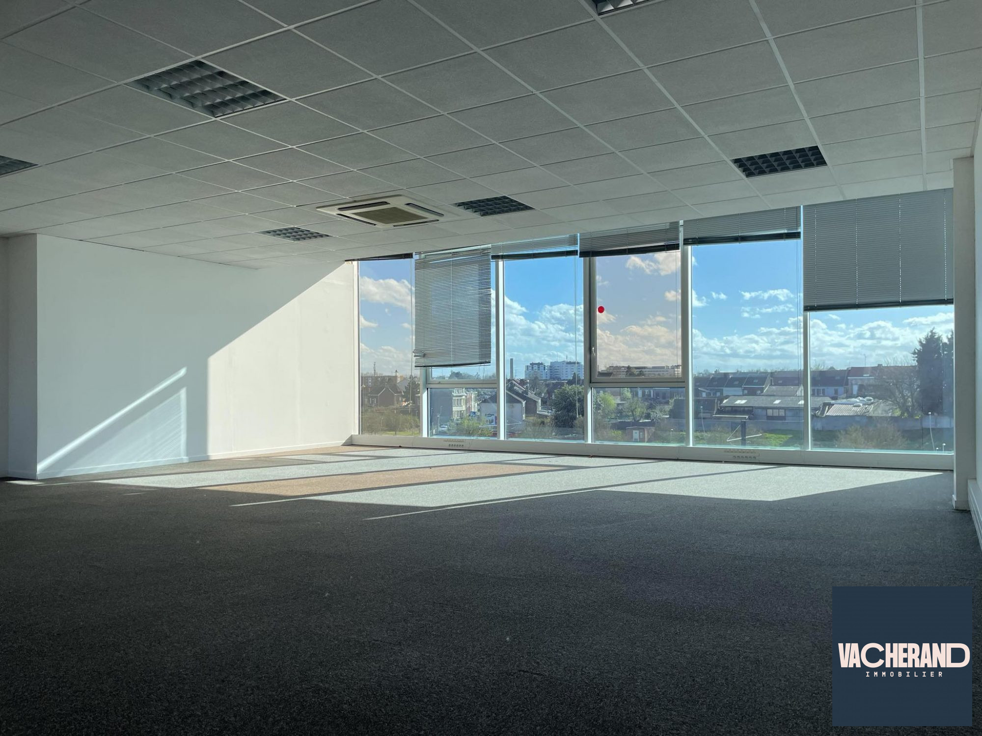 Vente Bureaux 117m² Anzin 1