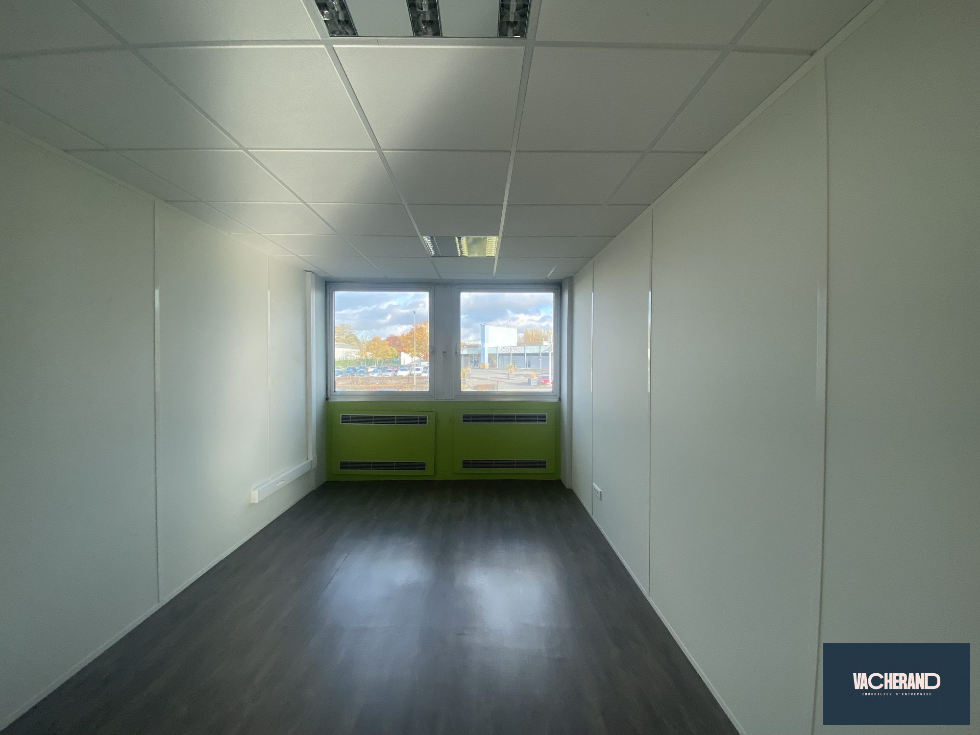 Location Bureaux 148m² Neuville-en-ferrain 3