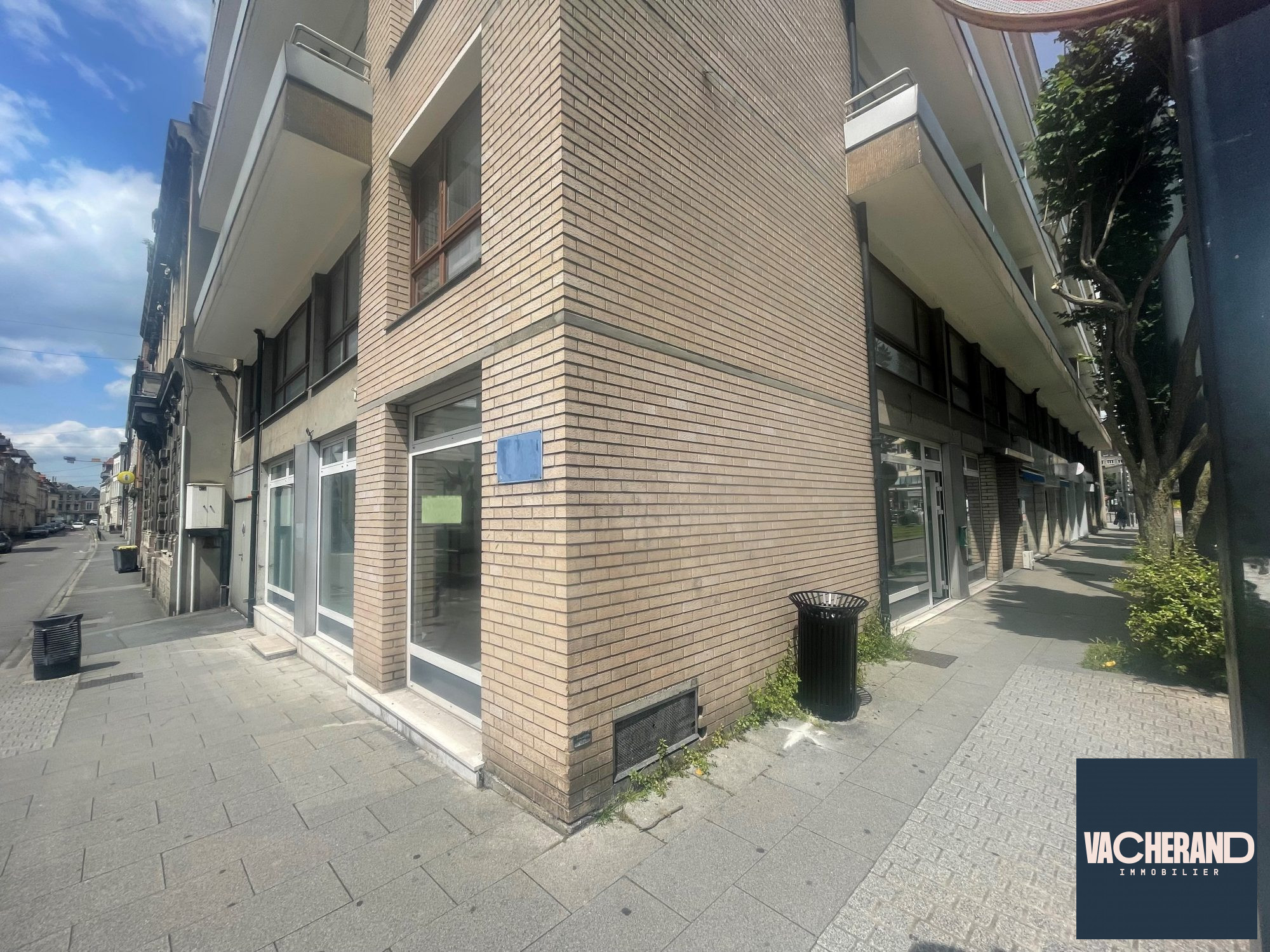 Vente Locaux commerciaux 77m² Valenciennes 2