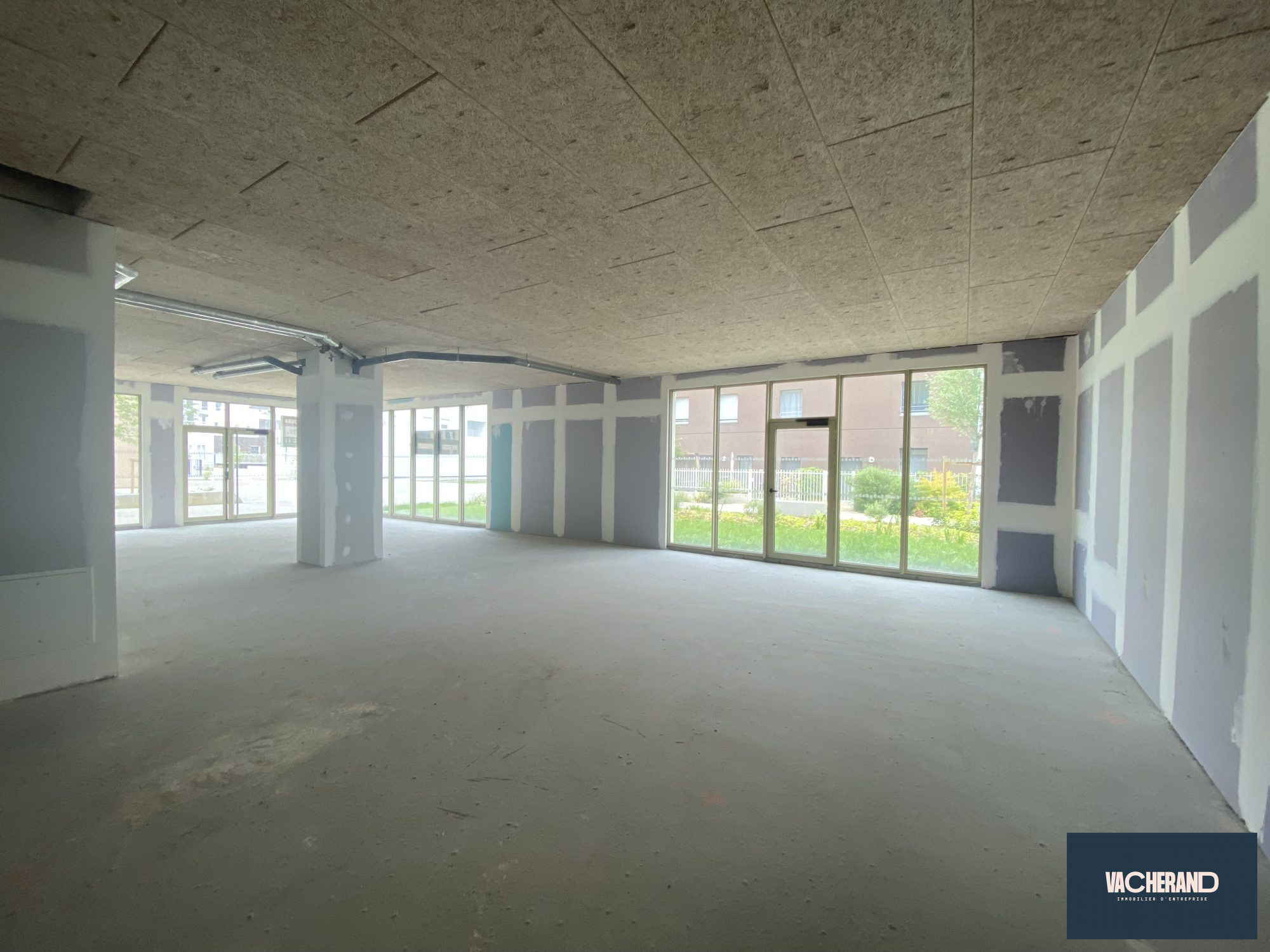 Location Locaux commerciaux 132m² Villeneuve-d'ascq 1