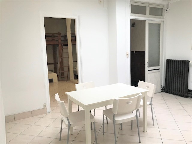 Location Appartement 49m² Lille 7
