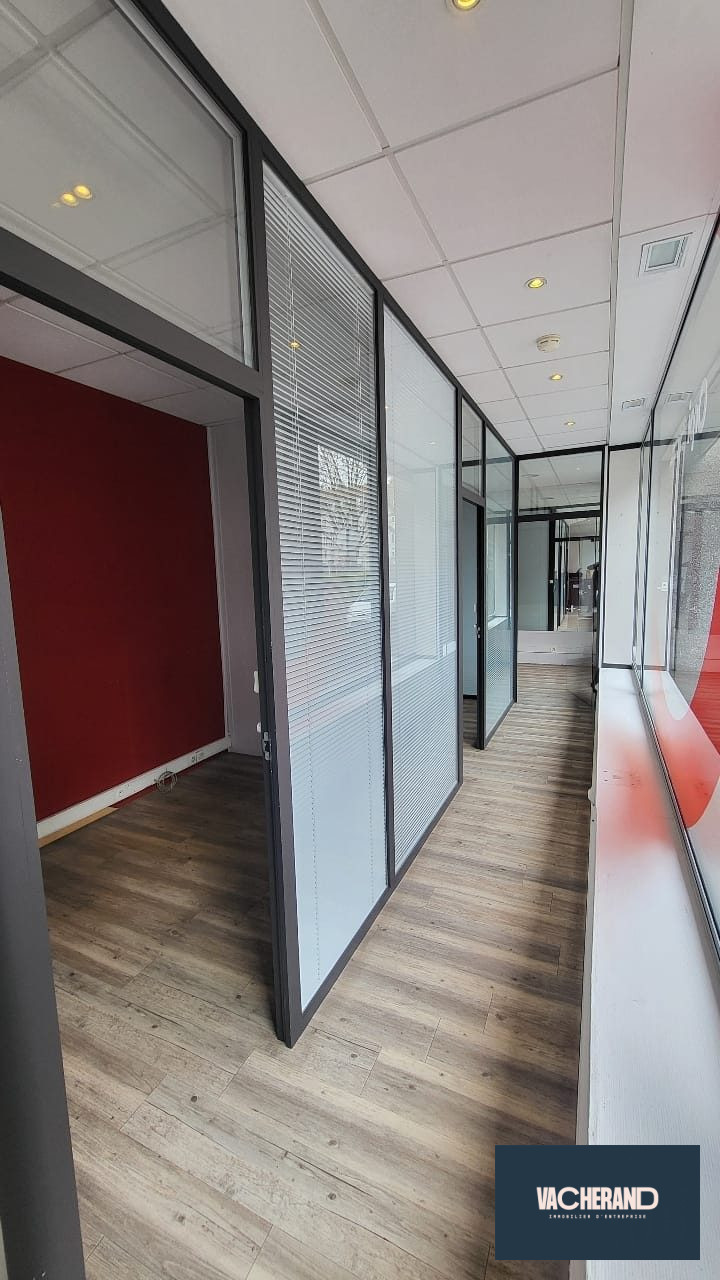 Location Locaux commerciaux 67m² Lille 4