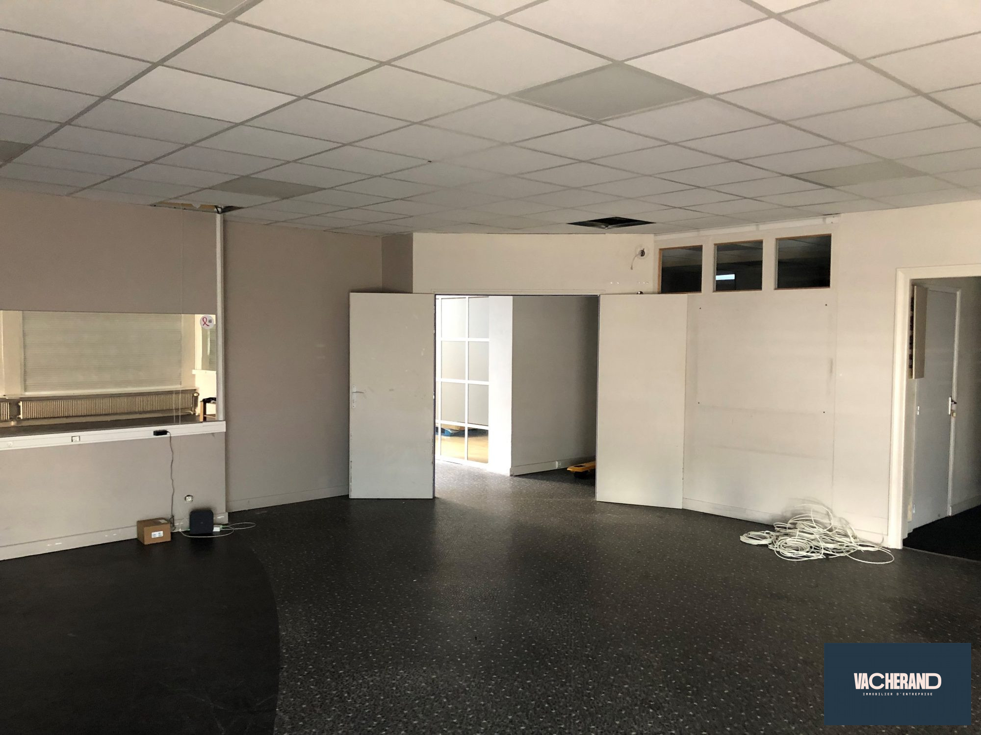 Location Locaux commerciaux 588m² Lille 1