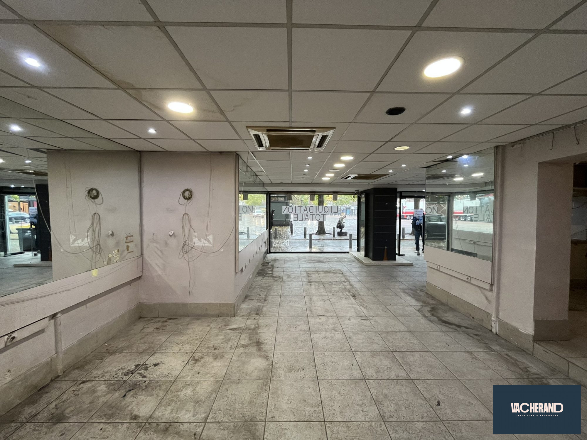 Location Locaux commerciaux 100m² Lille 2