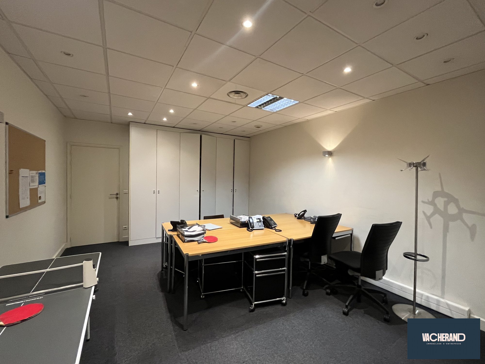 Location Locaux commerciaux 288m² Lille 6